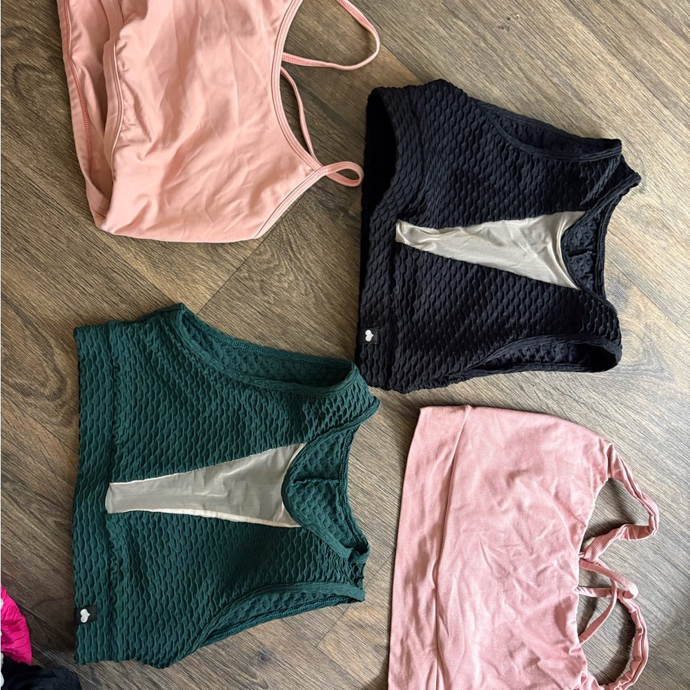Set of 8 Textured Sports Bra Tops